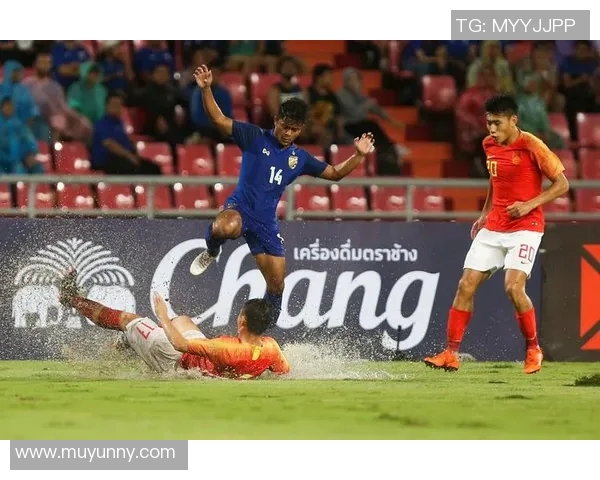 中国杯精彩对决回顾中国队与泰国队比赛录像全程回放分析